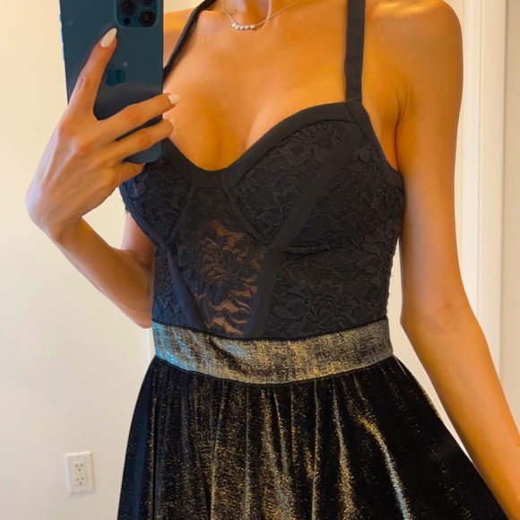 BEBE dress XS - Picture 2 of 4